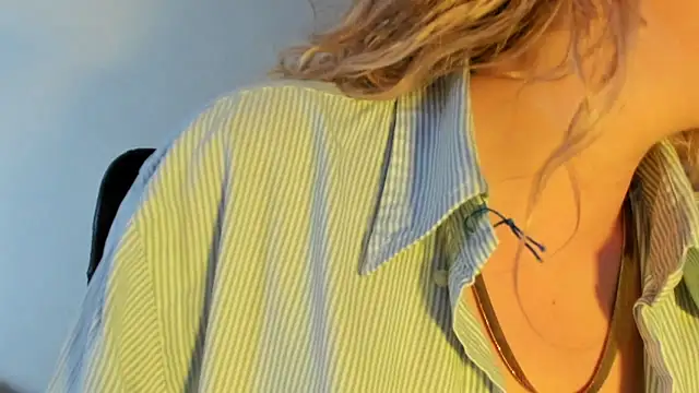 Pamela Squirtt online show from February 2026 01:08:01 PM