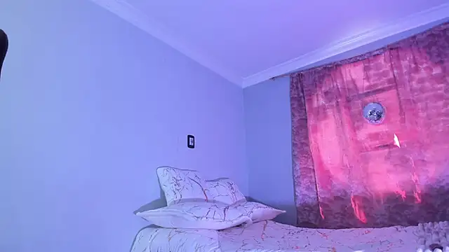 Pamela Squirtt online show from December 2025 02:40:01 PM