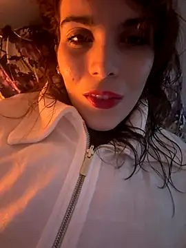 refem9 online show from November 2025 06:46:02 PM