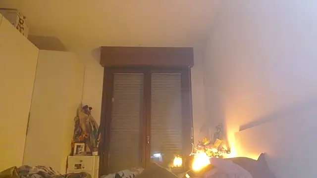 refem9 online show from November 2025 04:55:02 PM