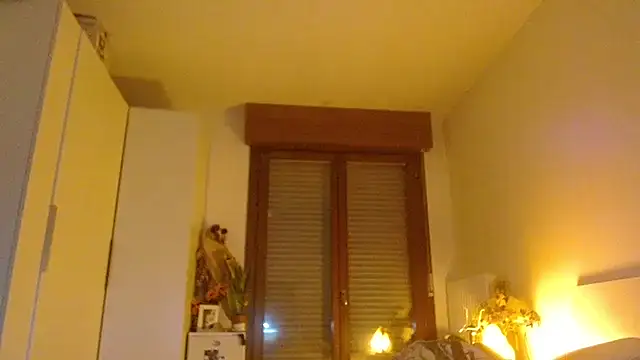 refem9 online show from December 2025 09:16:02 PM