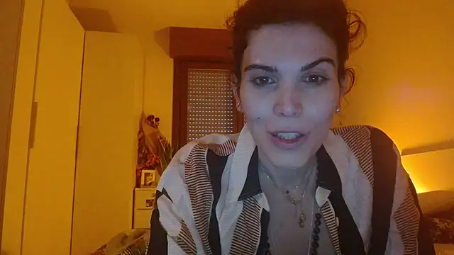 refem9 online show from November 2025 03:13:02 PM