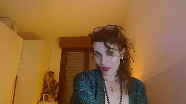 refem9 online show from November 2025 05:27:01 PM