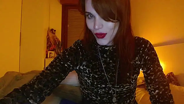 refem9 online show from November 2025 10:10:01 PM