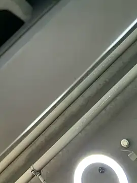 Ninazhang online show from April 2026 01:33:01 AM