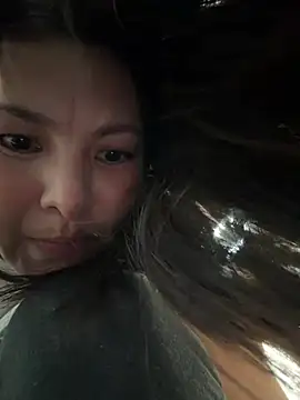 Ninazhang online show from January 2026 03:43:01 AM