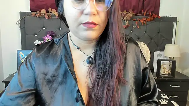 sofia sorceress5 online show from September 2025 10:59:02 PM