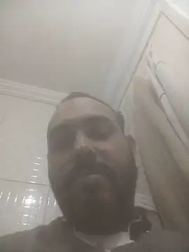 jfgustavo001 online show from May 2026 09:45:01 PM