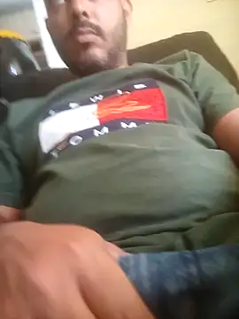 jfgustavo001 online show from March 2026 08:03:01 PM