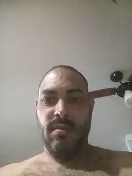 jfgustavo001 online show from March 2026 08:57:01 PM