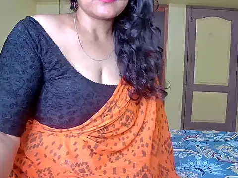 Snapshot of MasTANIYA chatting on September 2025 10:32:01 AM MasTANIYA online show from September 2025 10:32:01 AM
