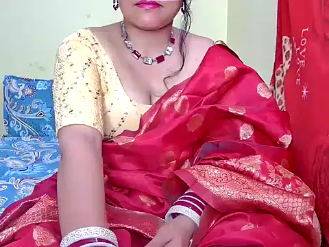 Snapshot of MasTANIYA chatting on October 2025 03:01:01 PM MasTANIYA online show from October 2025 03:01:01 PM