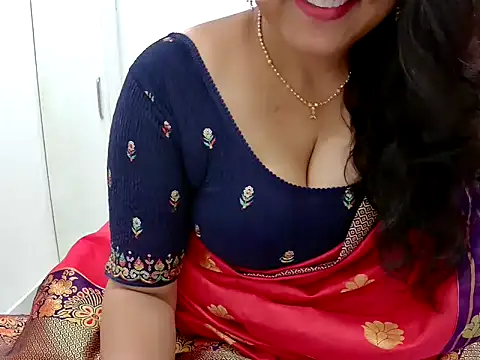 Snapshot of MasTANIYA chatting on November 2025 09:41:01 PM MasTANIYA online show from November 2025 09:41:01 PM