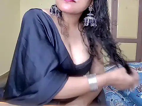 Snapshot of MasTANIYA chatting on November 2025 03:23:02 PM MasTANIYA online show from November 2025 03:23:02 PM