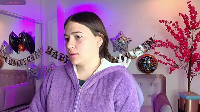 Antonella wild online show from October 2025 03:40:02 AM