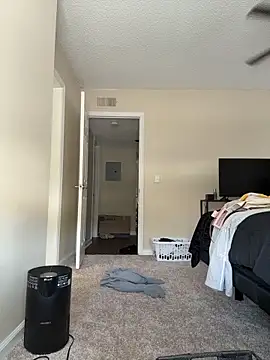 sweetsirenn online show from March 2026 01:35:02 PM