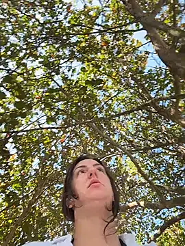 sweetsirenn online show from March 2026 02:49:01 PM