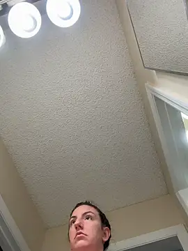 sweetsirenn online show from April 2026 01:36:02 PM