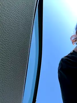 sweetsirenn online show from October 2025 01:10:02 PM