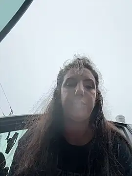 sweetsirenn online show from January 2026 12:53:01 PM