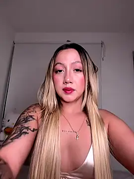 Becca Johnson u online show from October 2025 03:41:02 AM