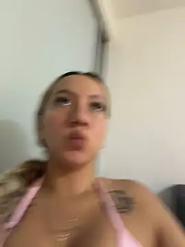 Becca Johnson u online show from February 2026 03:17:02 AM