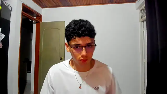 jacobs shelby online show from October 2025 12:00:02 AM