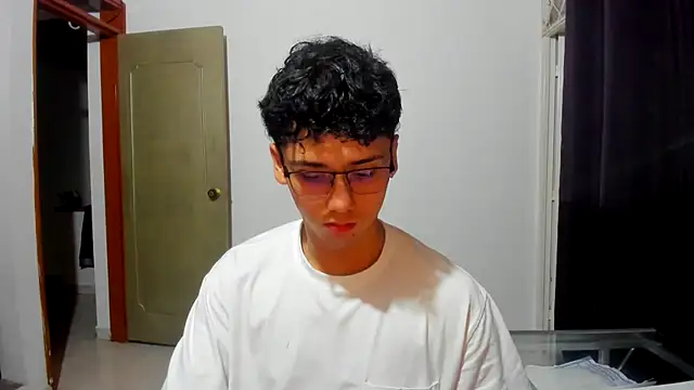 jacobs shelby online show from November 2025 12:03:02 AM