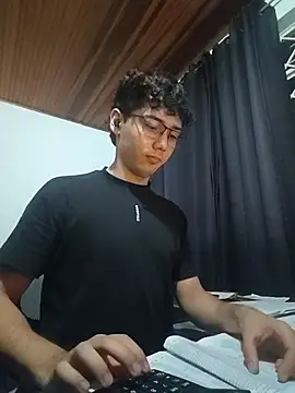 Snapshot of jacobs_shelby chatting on December 2025 05:56:02 AM jacobs shelby online show from December 2025 05:56:02 AM