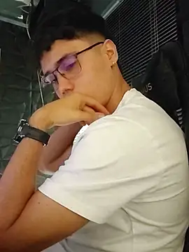 jacobs shelby online show from November 2025 03:26:01 PM