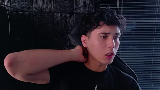 Snapshot of jacobs_shelby chatting on February 2026 07:15:02 PM jacobs shelby online show from February 2026 07:15:02 PM