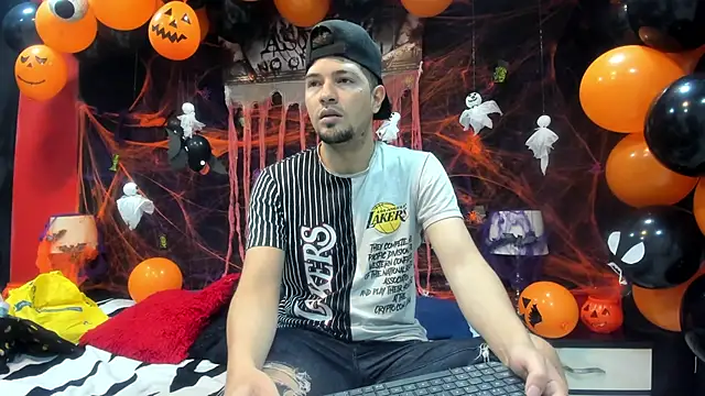 Isa Anderson09 online show from October 2025 12:48:02 PM