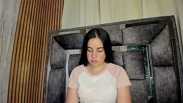 Cherry  Hot online show from November 2025 11:49:02 PM