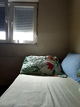 saladinbakiz online show from April 2026 01:04:02 PM