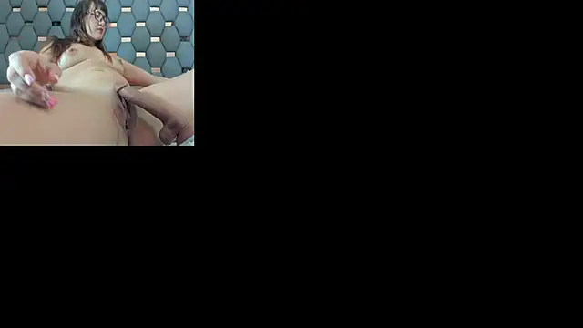 juliette pretty  online show from September 2025 05:30:01 PM
