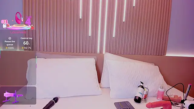 Camile cute online show from September 2025 08:19:01 PM