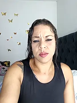 Ana-victoria online show from March 2026 08:21:01 PM