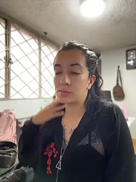 Snapshot of SALOME_KORLAND chatting on May 2026 12:55:02 PM SALOME KORLAND online show from May 2026 12:55:02 PM