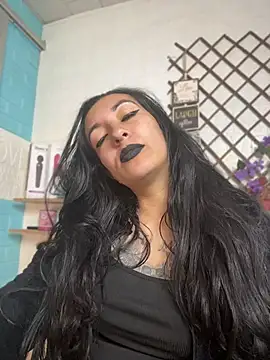SALOME KORLAND online show from July 2026 05:47:01 PM
