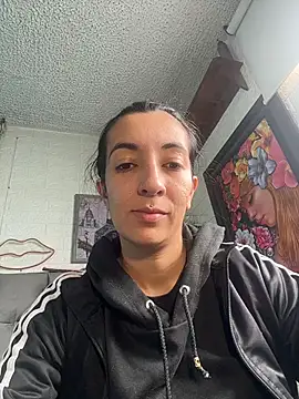 SALOME KORLAND online show from November 2025 01:22:01 PM