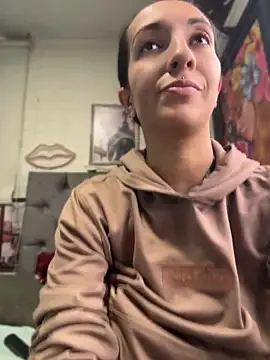 SALOME KORLAND online show from April 2026 07:37:01 PM