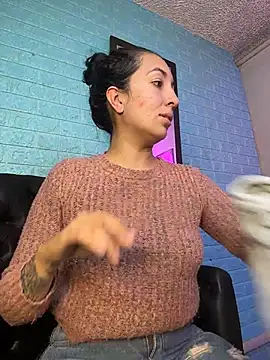 SALOME KORLAND online show from April 2026 05:15:02 PM