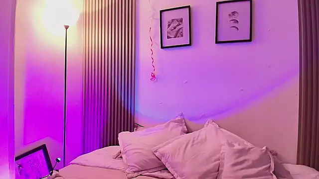 ashlycarteer online show from February 2026 02:02:02 AM