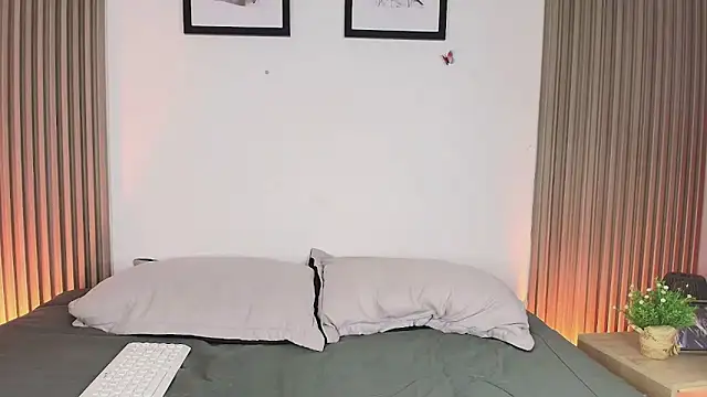 ashlycarteer online show from March 2026 02:00:02 AM