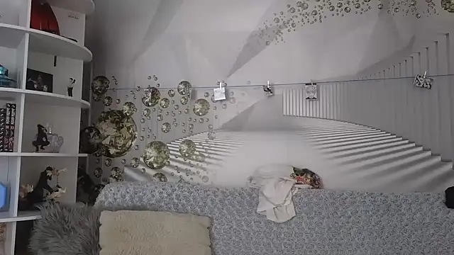 Snapshot of EvoletteLouLou chatting on September 2025 12:55:01 PM EvoletteLouLou online show from September 2025 12:55:01 PM