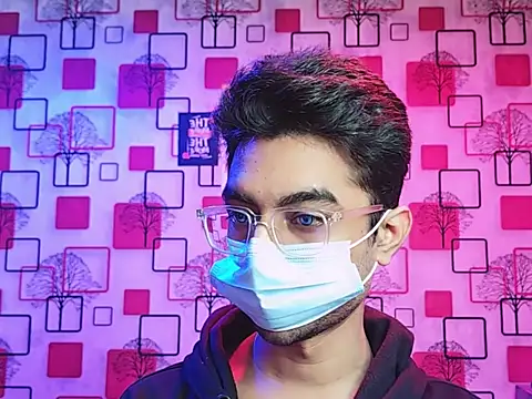 ChiseledCharm online show from December 2025 08:47:01 PM