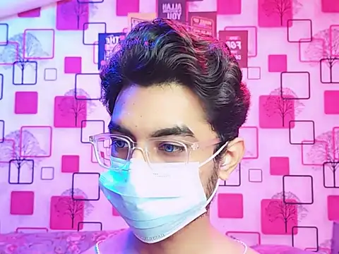 ChiseledCharm online show from October 2025 07:36:01 PM