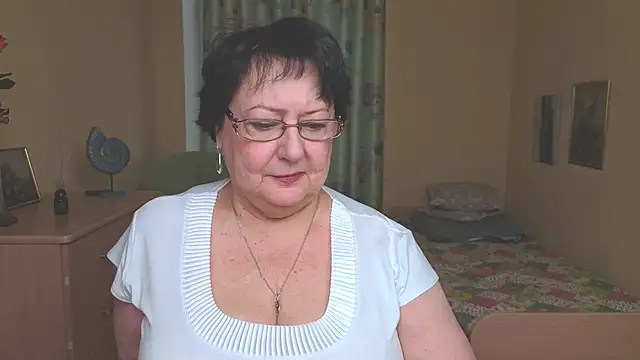 Margo Moll online show from January 2026 09:05:01 AM