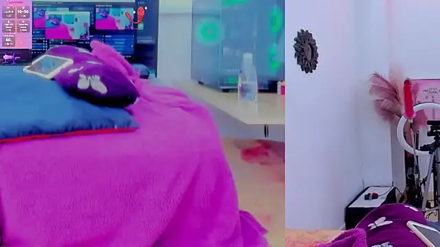 Athena Jackson  online show from November 2025 02:12:01 AM