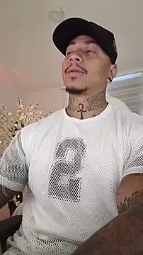 David tatto1 online show from December 2025 10:01:02 PM